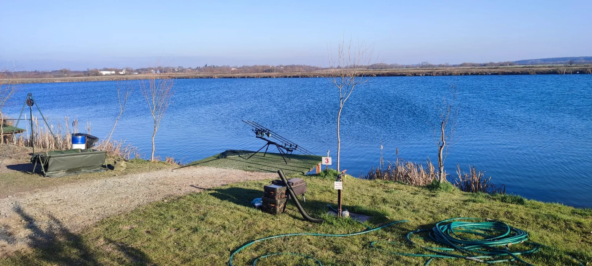 GOLD FISH LAKE - fotografie 3