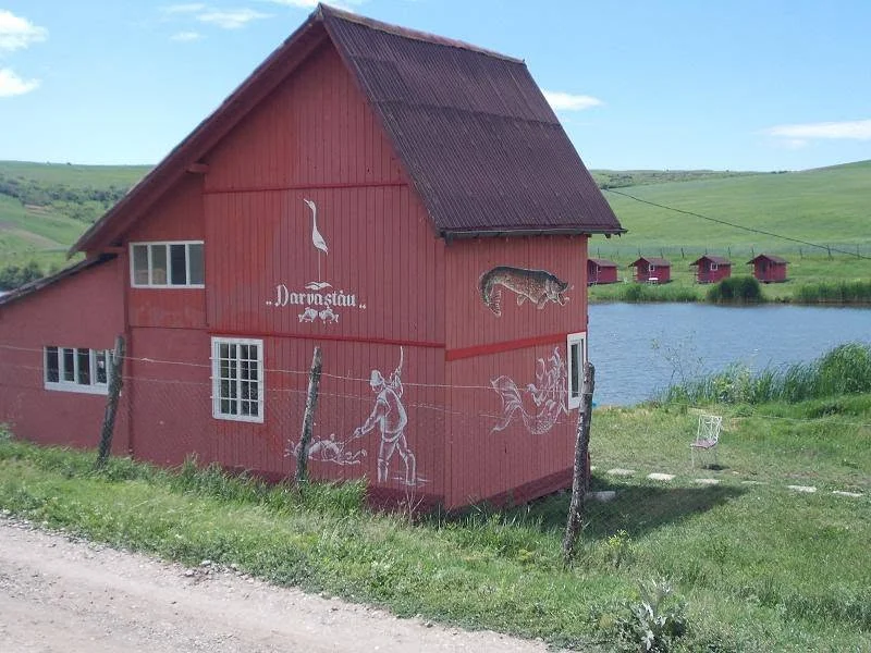 Lacul Darvastau