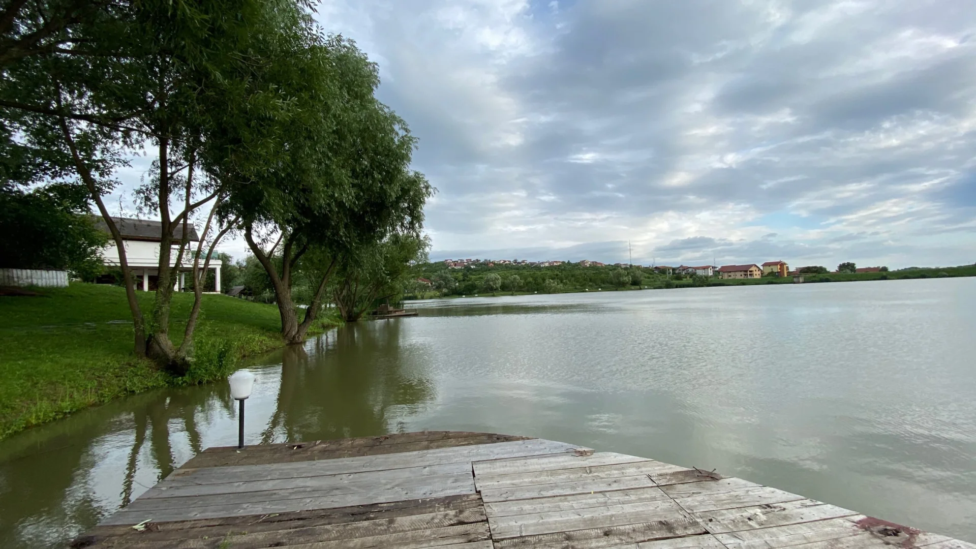 Lacul Hanul Pescarilor - fotografie 2