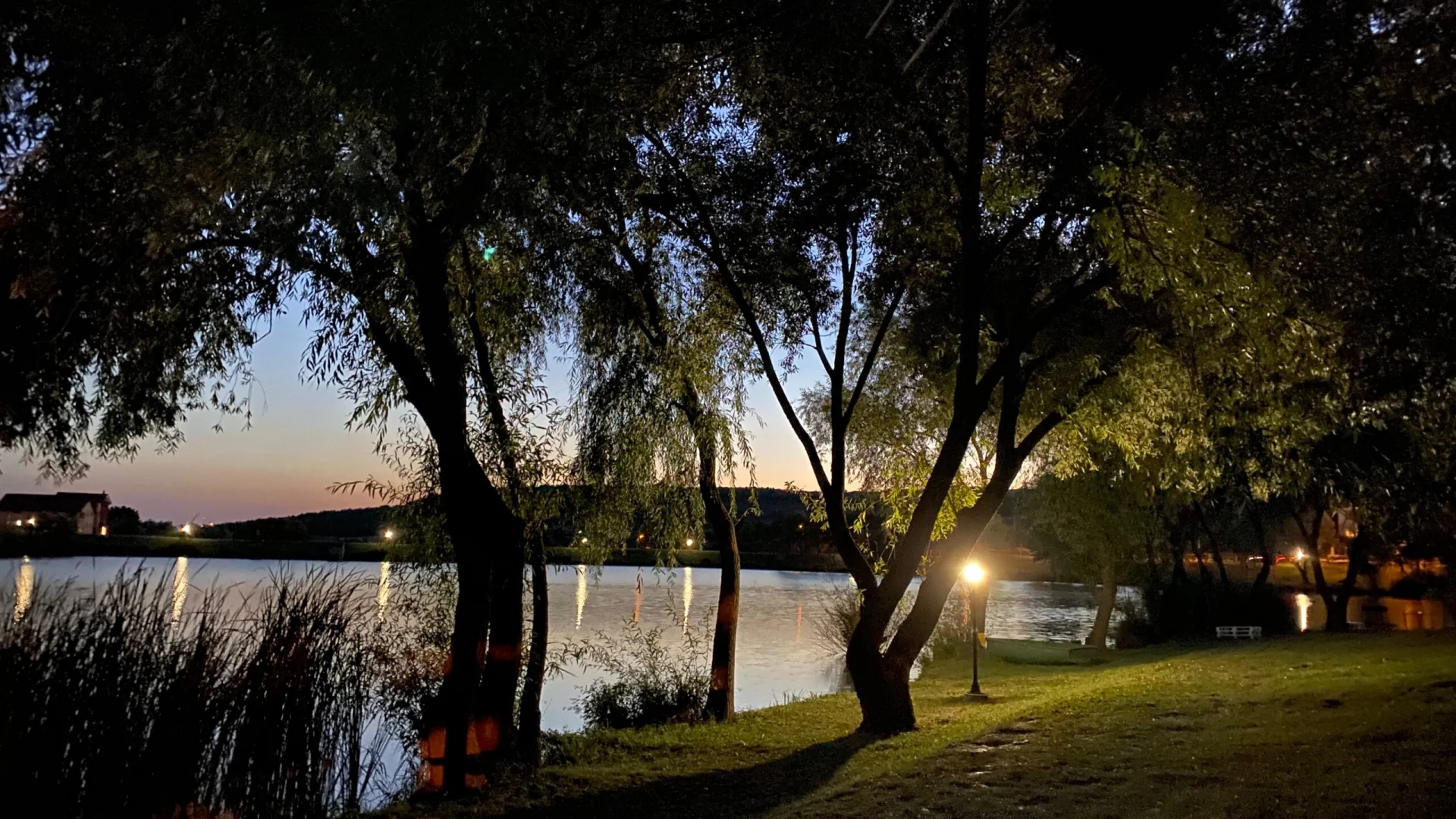 Lacul Hanul Pescarilor - fotografie 3