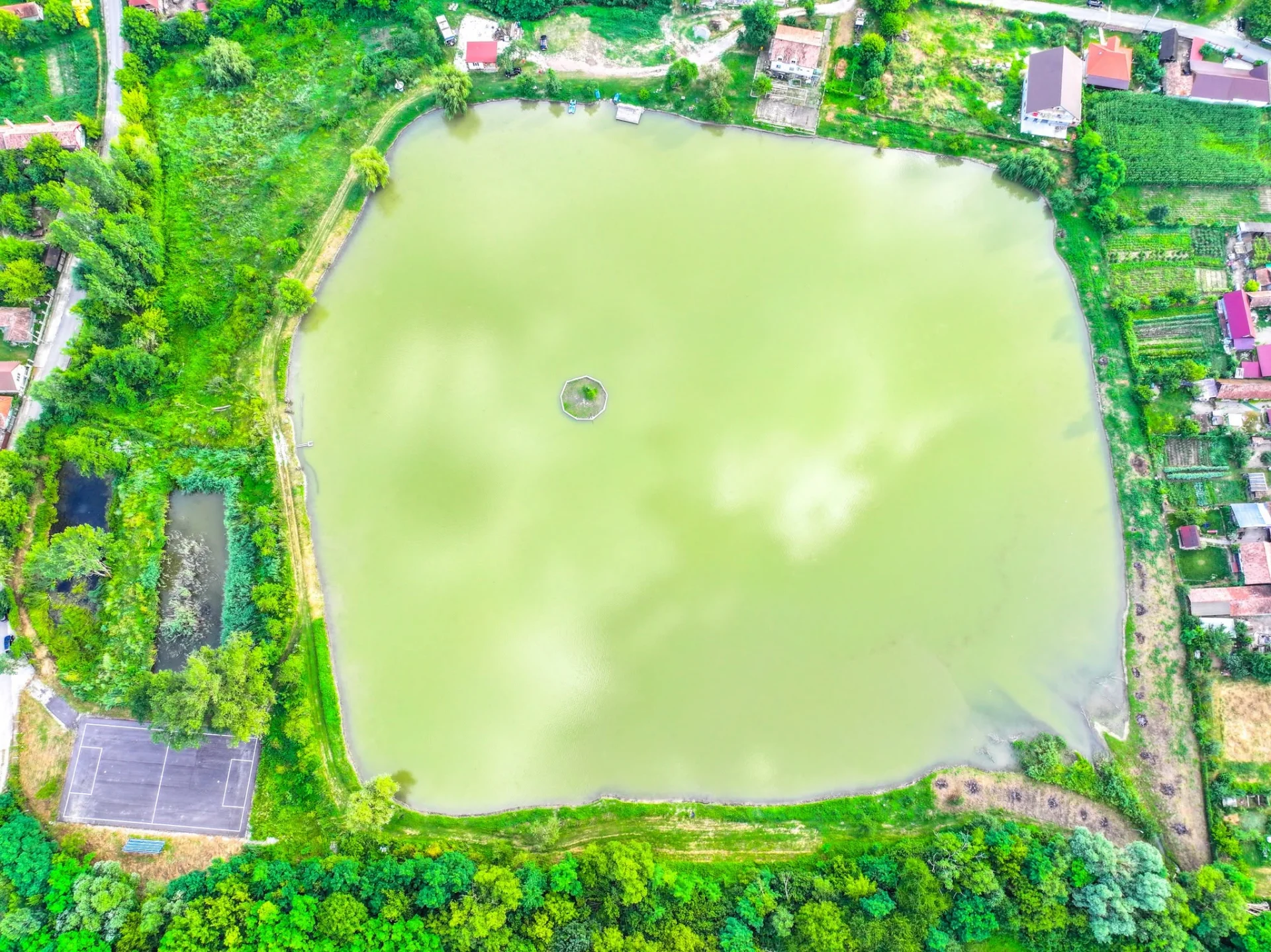 Lacul STREMȚ - fotografie 2