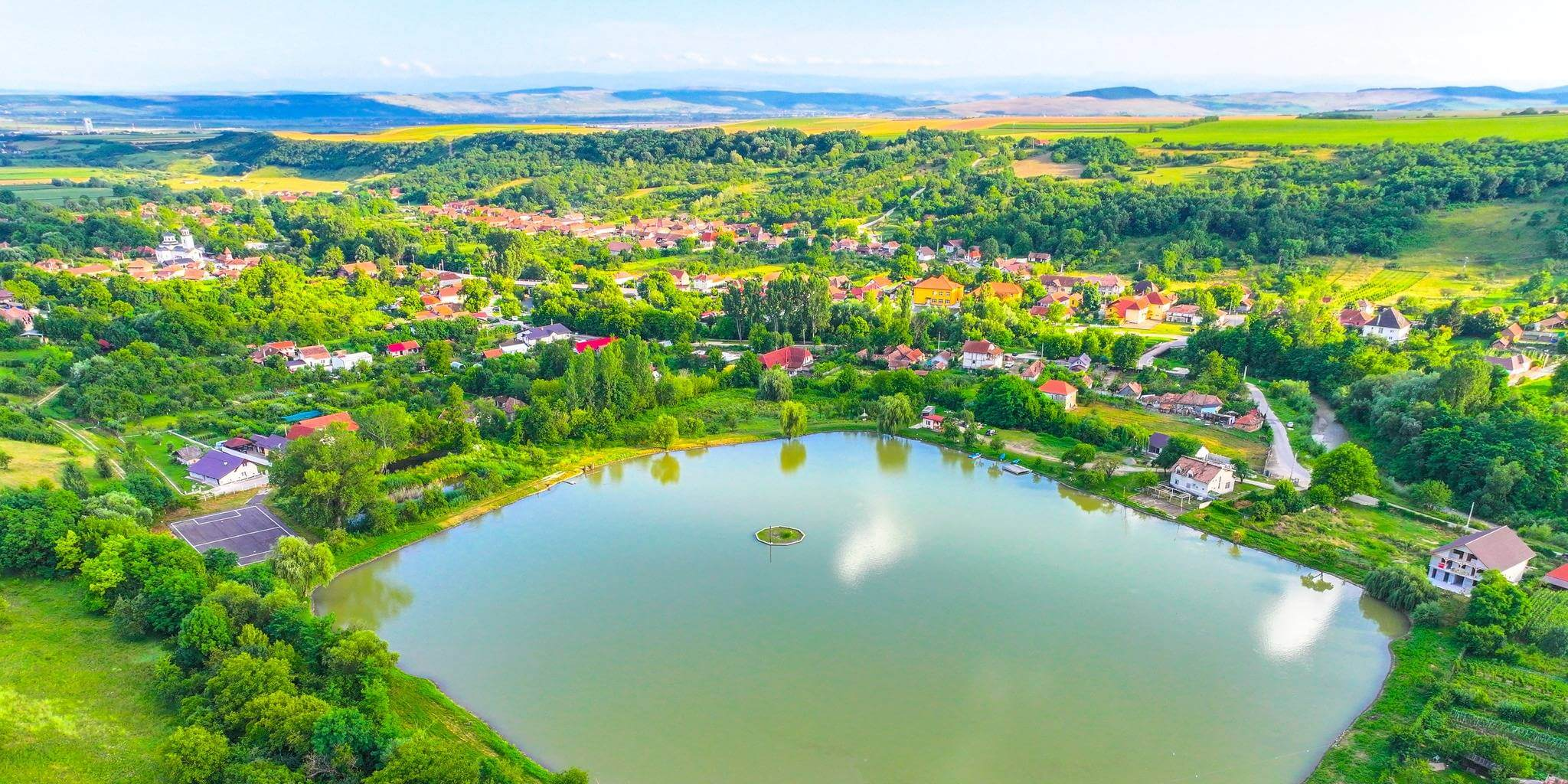 Lacul STREMȚ