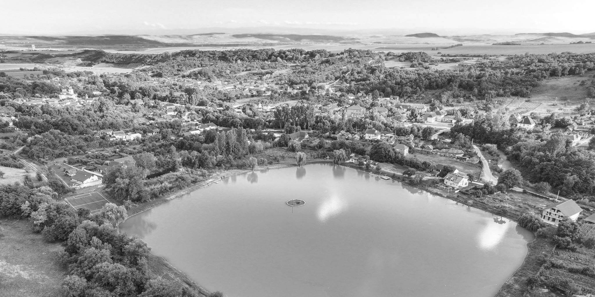 Lacul STREMȚ - fotografie 2